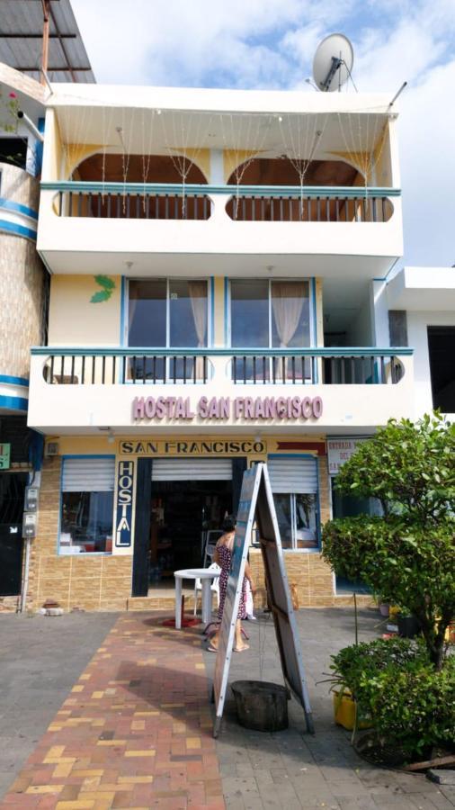 Hostal San Francisco San Cristobal Exterior photo
