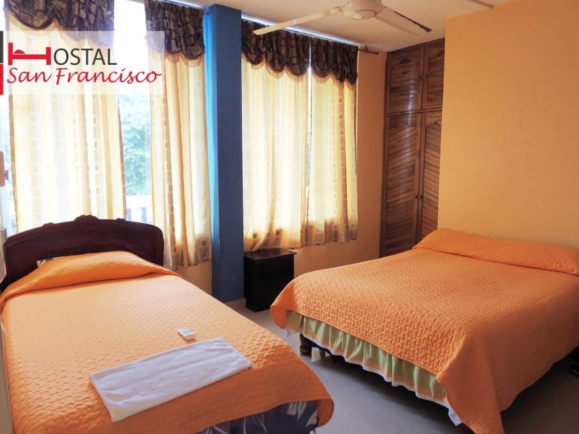 Hostal San Francisco San Cristobal Exterior photo